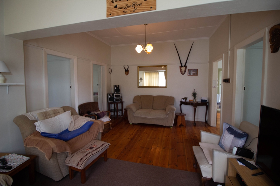 4 Bedroom Property for Sale in Gansbaai Central Western Cape